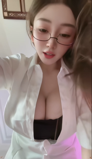 斗鱼主播 #黎一 定制剧情模拟调教自摸1V 1G