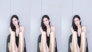 虎牙主播 #小念老师 睡衣热舞1V 150MB