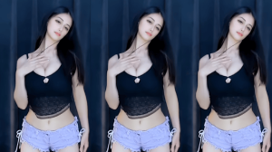 CC直播 #520小柳妍 定制热舞2V223MB