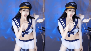 CC直播 #白妖妖 回归定制4V1.17G