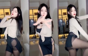 快手主播 图图 密码房直播热舞15V2.17G