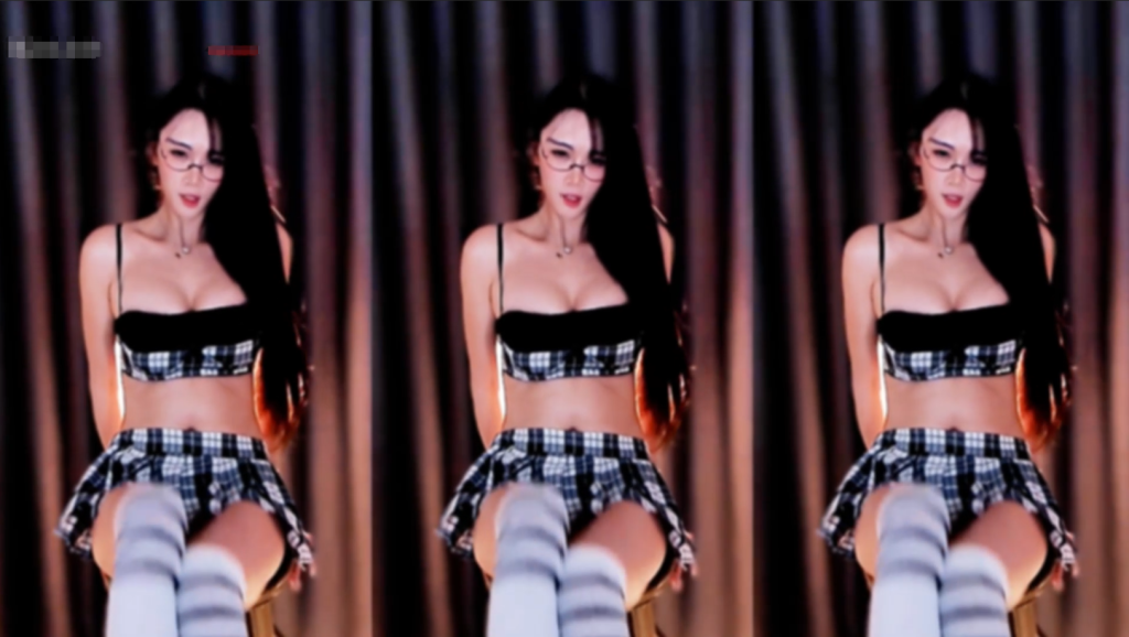 CC直播 #舞蹈小野马 定制JK热舞3V600M