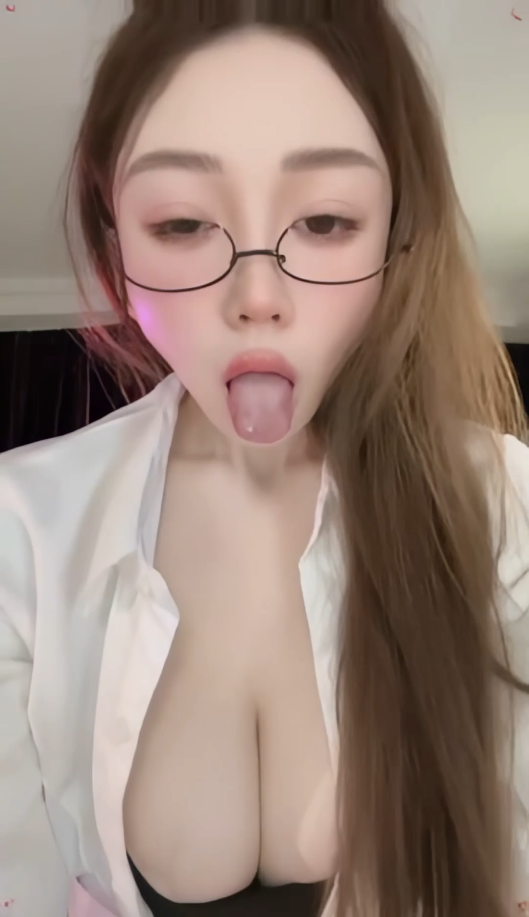 斗鱼主播 #黎一 定制剧情模拟调教自摸1V 1G