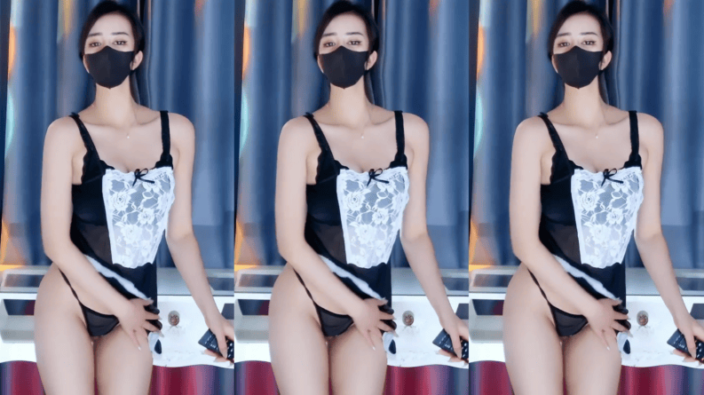 CC直播 #星莱铛铛 土豪群定制热舞2V410MB