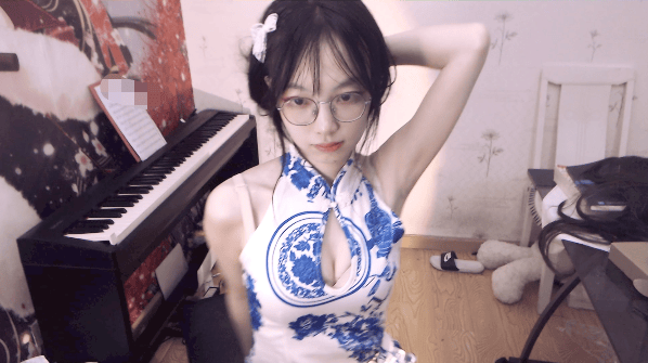 B站Up主 清X 定制私房自拍8V546MB