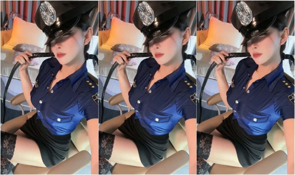 CC直播@小恩雅 诱惑自拍5V1.18G