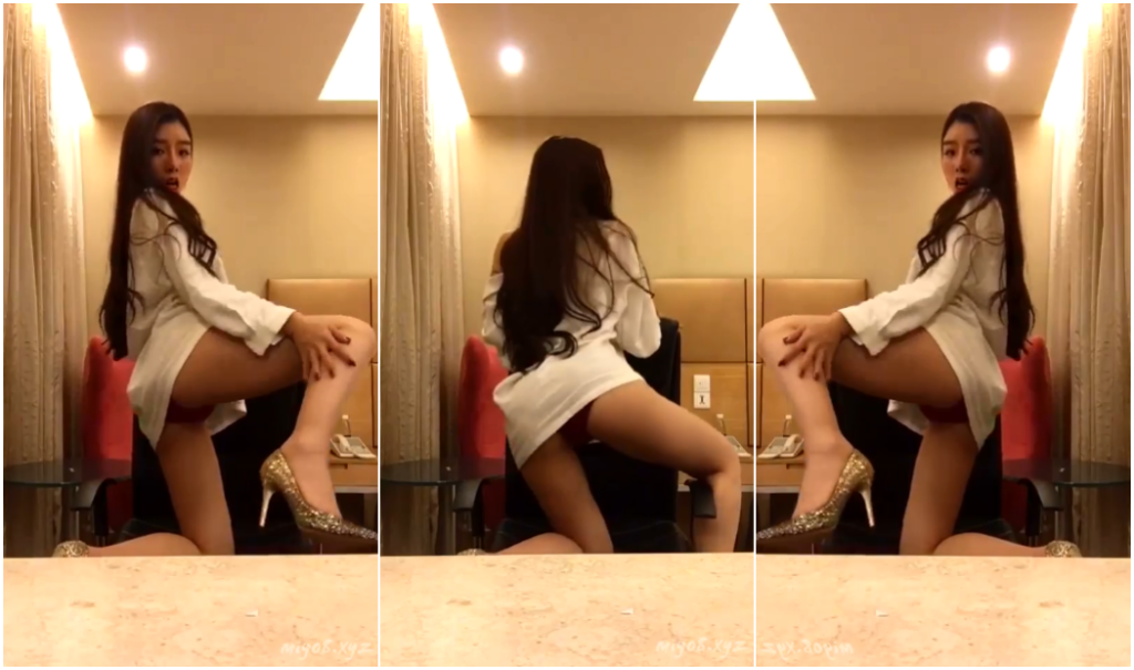 花椒直播@小奶昔（小奶希）内部土豪粉丝群VIP视频20V/482MB